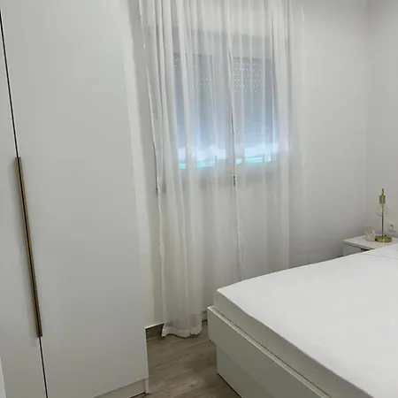 Deluxe Kate * Makarska